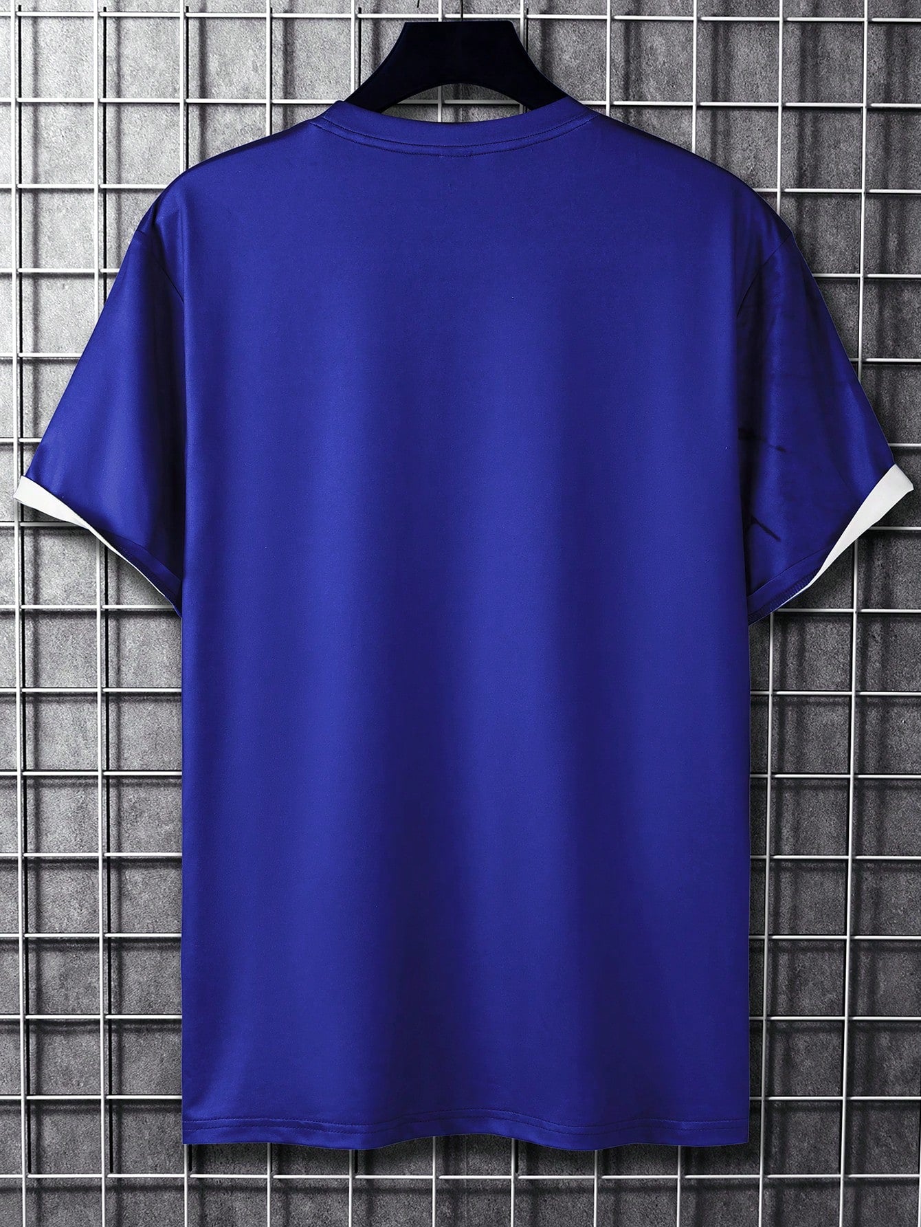 Manfinity Homme Men Tree Print Tee Without Necklace